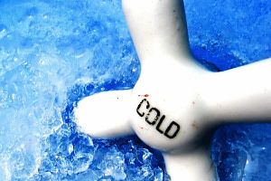 Enjoying the cold shower benefits for enhanced well-being and vitality