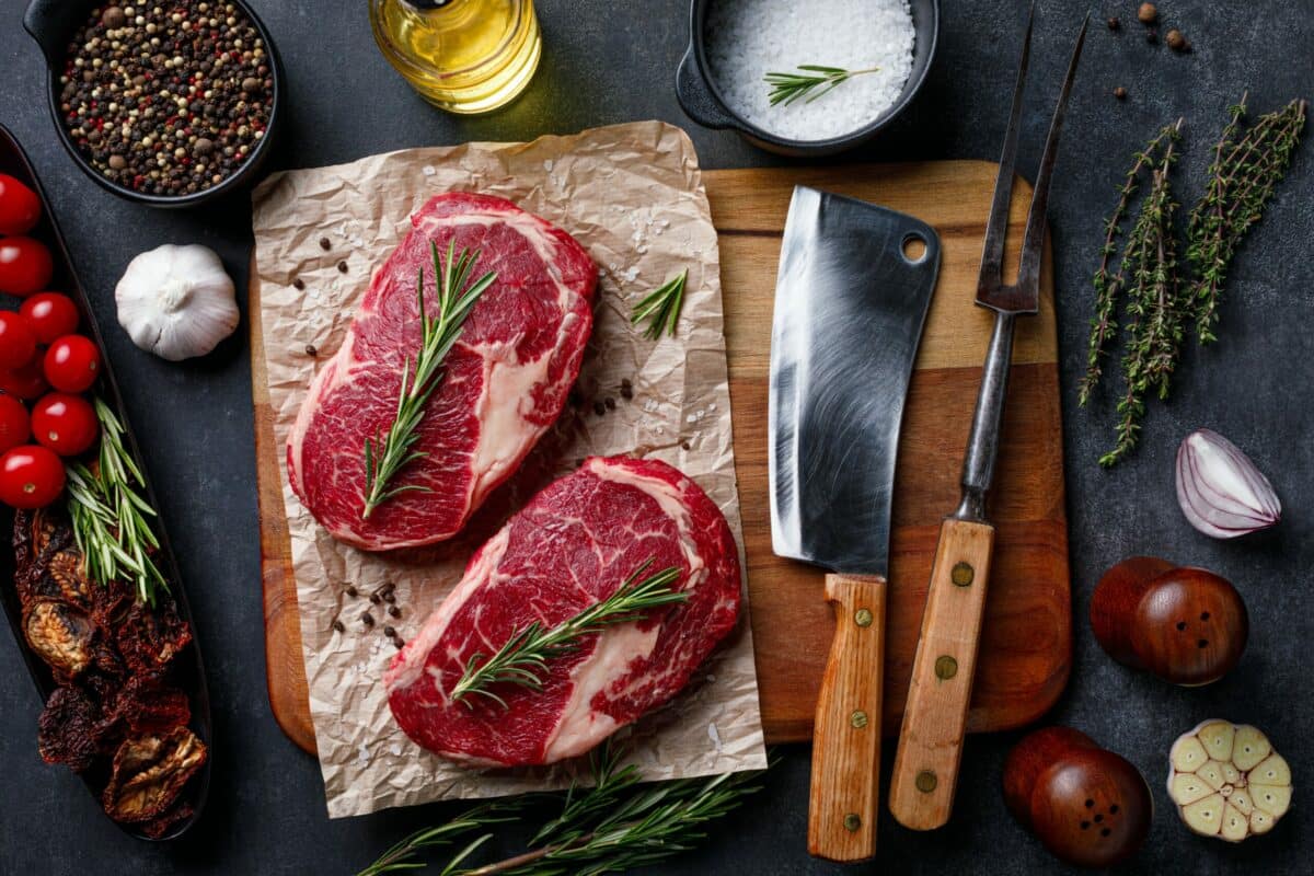 Protein Powder Plus Whole Foods: A Balanced Approach to Nutrition